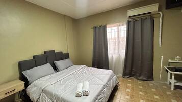 Apartment, 2 Bedrooms, Smoking, Balcony | 2 bedrooms