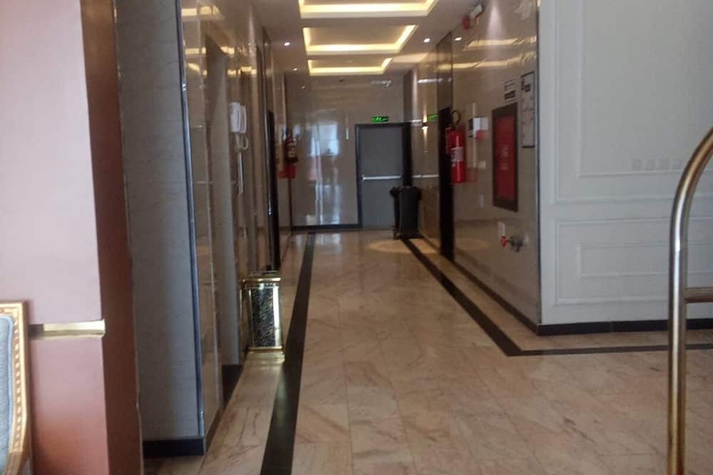 Ivana Hotel Suites
