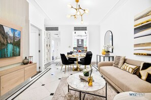 Standard Apartment, City View | Living room - Arabian Elegance 1BR Zanzabeel 1 w Views (Dubai)