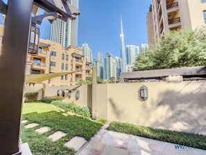 Interior - Arabian Elegance 1BR Zanzabeel 1 w Views (Dubai)