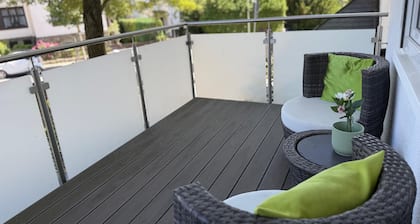 Spacious Studio for 4 Guests – 2 Baths, 3 Beds and Sofa Bed –Königstein Ts.