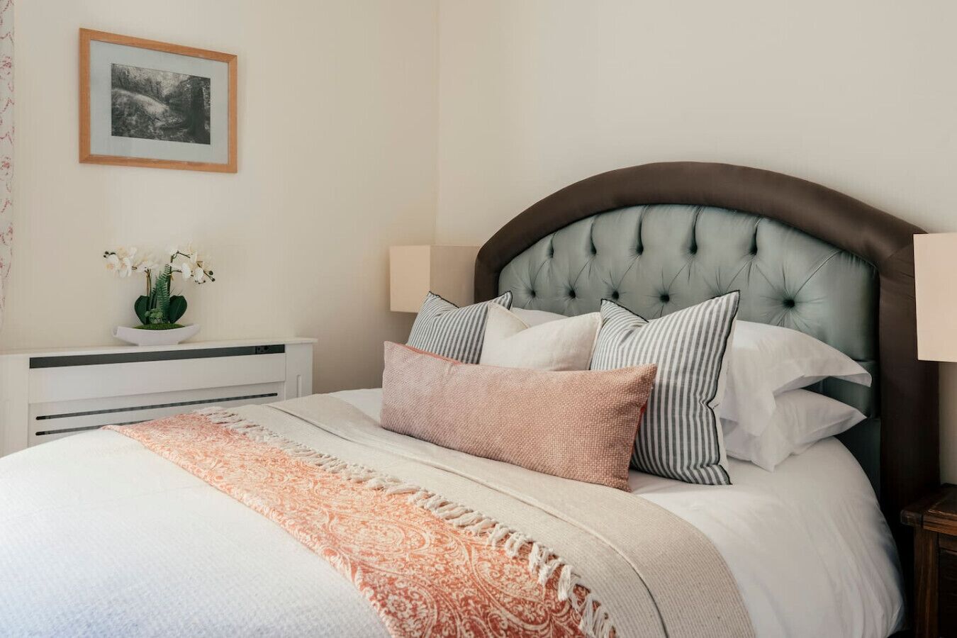 2 soverom, strykejern/-brett, wi-fi og sengetøy