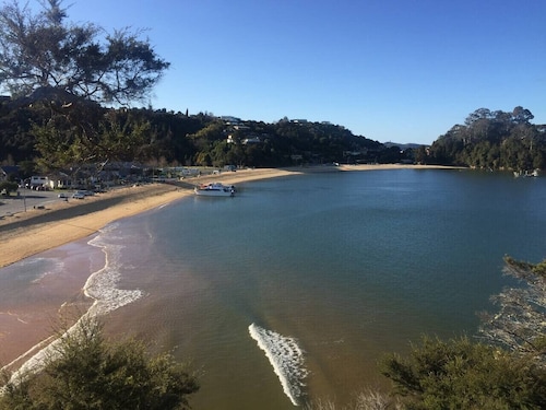 Kaiteriteri Abel Tasman Inlet Views