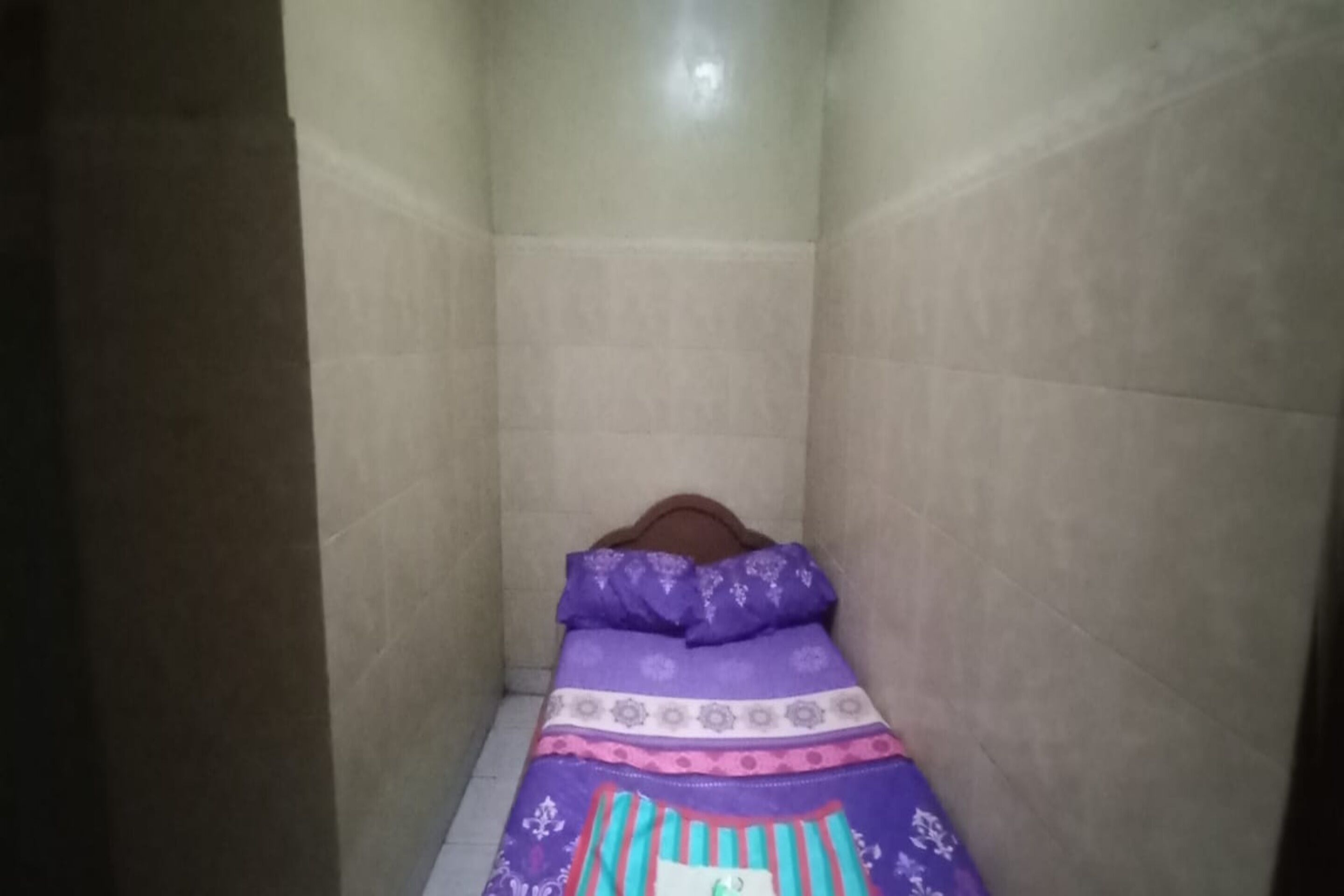 Standard Double Room | Free WiFi, bed sheets