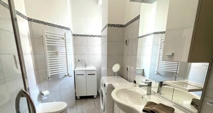 Lucens Domus apartment rome metro B1