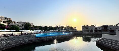 Alberca al aire libre