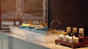 Free daily buffet breakfast  - Fuzhou Royal Hot Spring Hotel & Resort (Fuzhou)