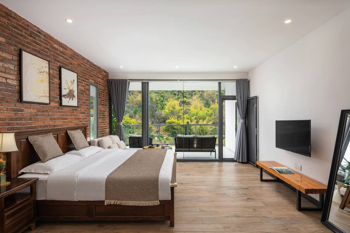 Superior Single Room | WiFi (free)