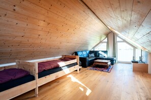 4 bedrooms, iron/ironing board, free WiFi, bed sheets - Chalet Innerwald (Gnadenwald)