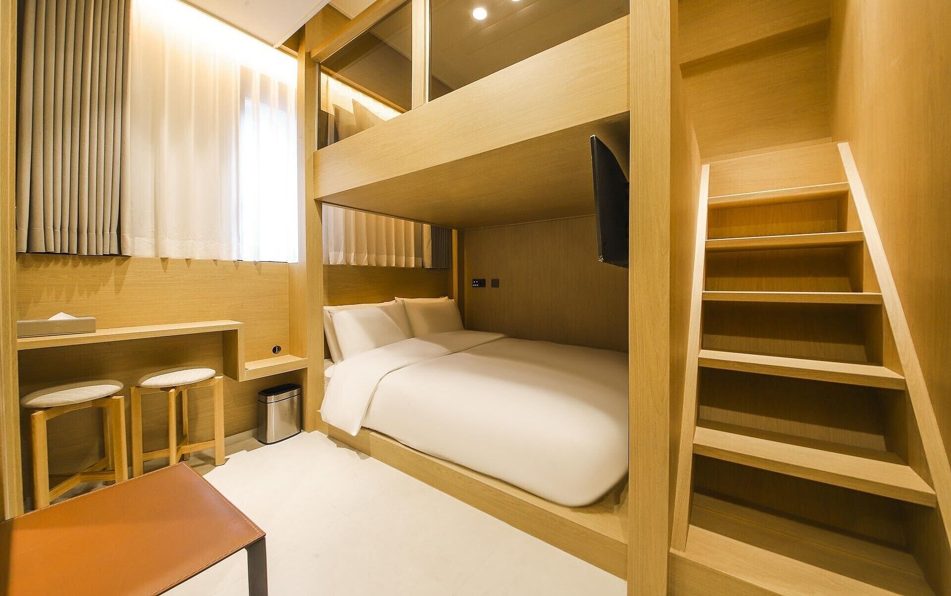 Loft Twin | In-room safe, blackout drapes, soundproofing, free WiFi