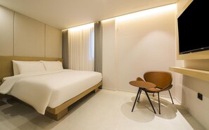 Suite | In-room safe, blackout drapes, soundproofing, free WiFi - Busan Seomyeon Nestly Hotel (Busan)