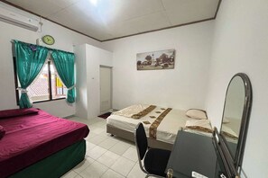 Family Suite | Free WiFi, bed sheets