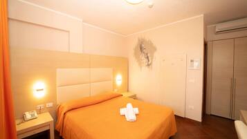 Doppelzimmer | Minibar, kostenloses WLAN, Bettwäsche