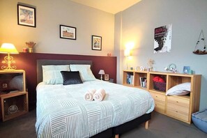 3 soverom, strykejern/-brett, wi-fi og sengetøy