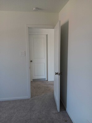 Interior - Fabulous 4-bedroom house with AC in charming Conroe (conroe)