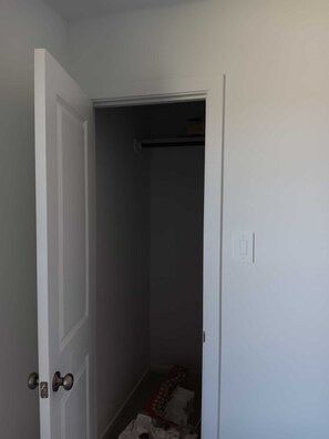 Interior - Fabulous 4-bedroom house with AC in charming Conroe (conroe)