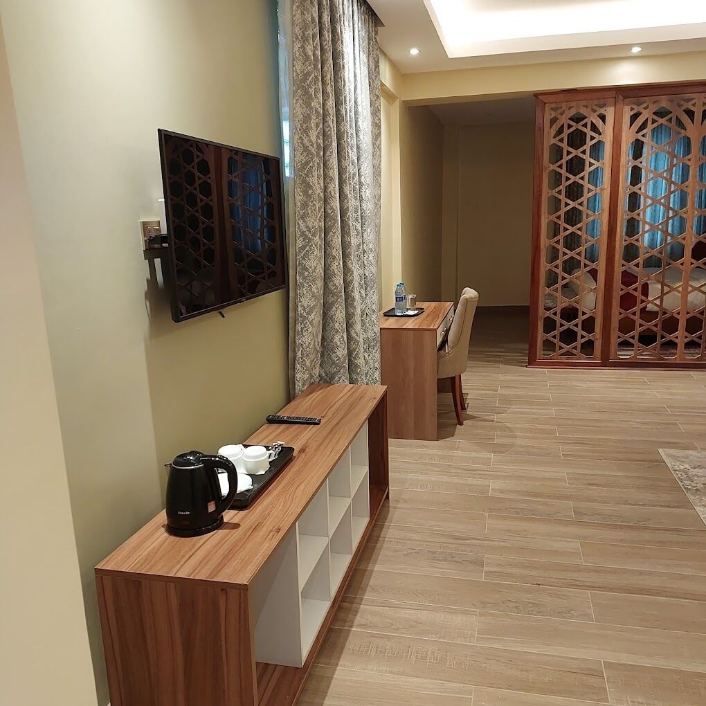 Habitación individual ejecutiva | Wifi gratis y ropa de cama 