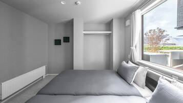 Iron/ironing board, free WiFi