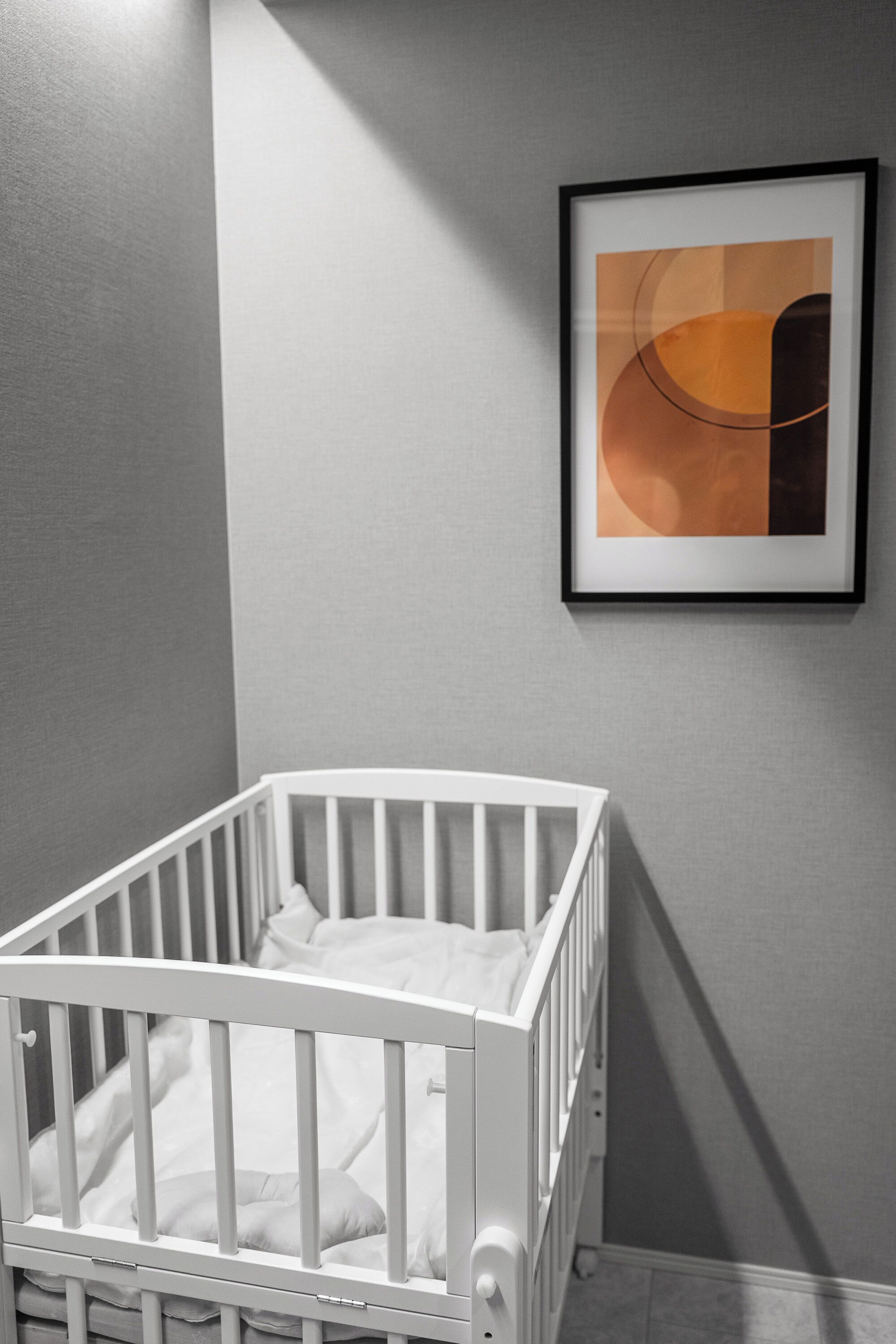 Iron/ironing board, free WiFi