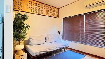 Comfort Villa | Blackout drapes, free WiFi