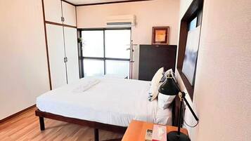 Comfort Villa | Blackout drapes, free WiFi