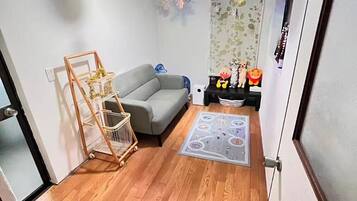 Comfort Villa | Blackout drapes, free WiFi