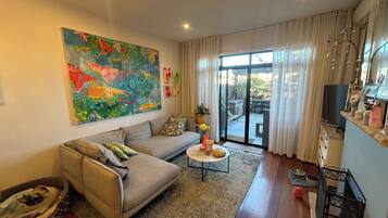 Smart TV, books, printers