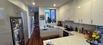 Beautiful inner city terrace close to airport, city, beaches, parks & transport.