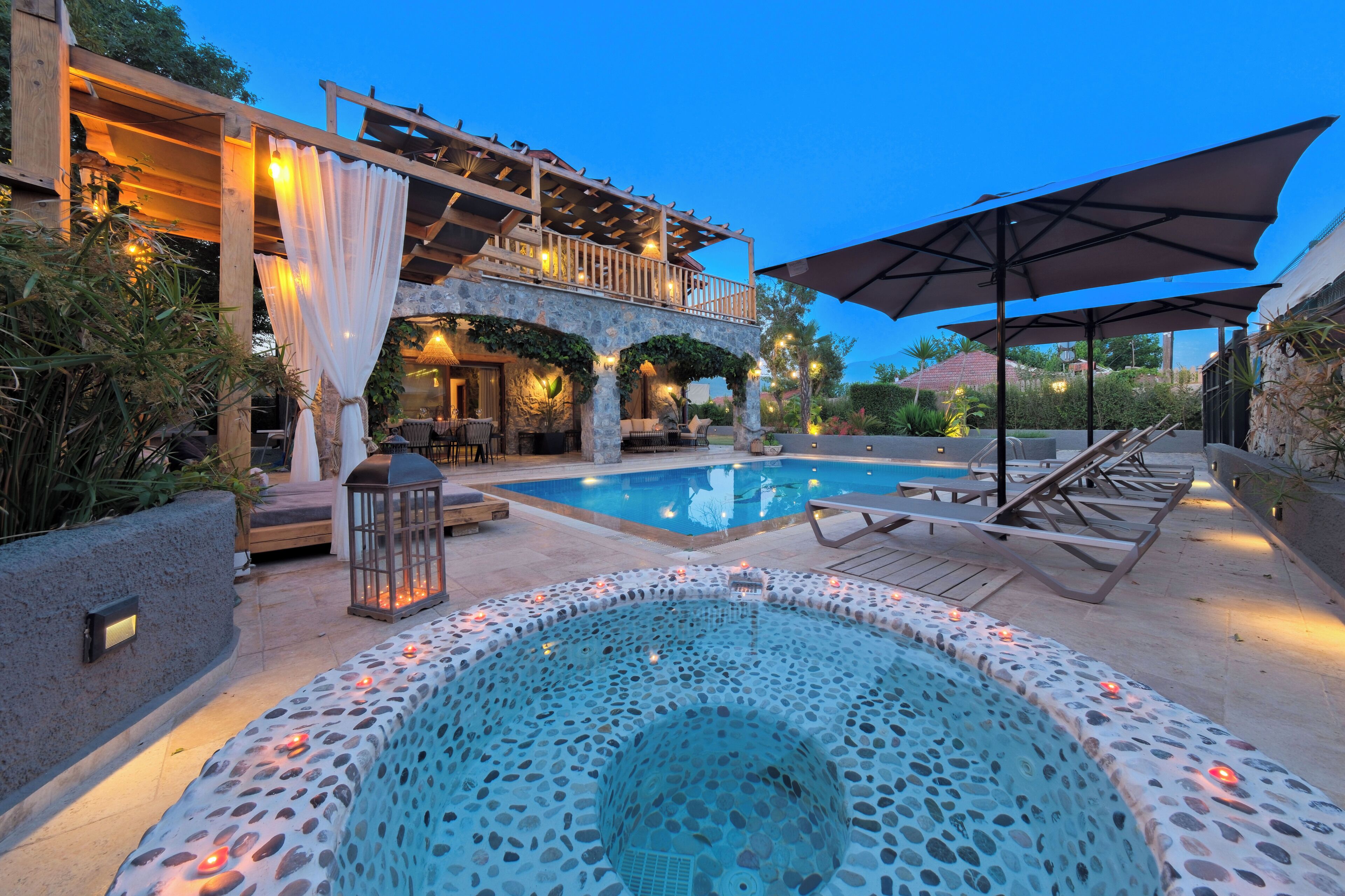 Exclusive Villa, Private Pool, Garden View | Iron/ironing board, free cribs/infant beds, bed sheets