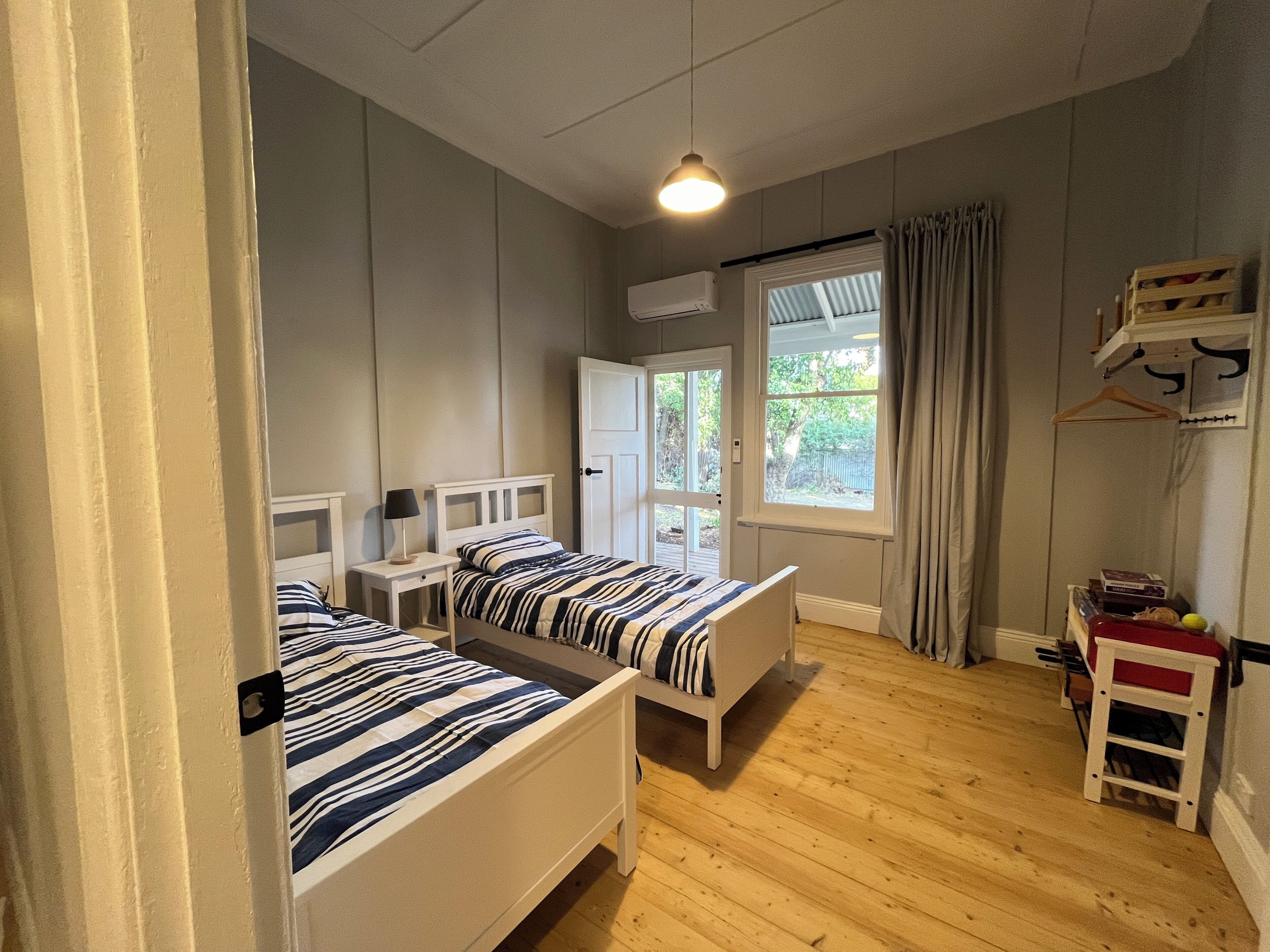 4 sovrum, strykjärn/strykbräda, internet och sängkläder