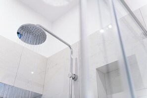 Unit 1 - Ground Floor Apartment | Bathroom | Shower, hair dryer, towels, soap - Modita Boutique Apartments (Kaisariani)