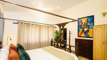 Villa, Resort View | Desk, laptop workspace, iron/ironing board, free WiFi
