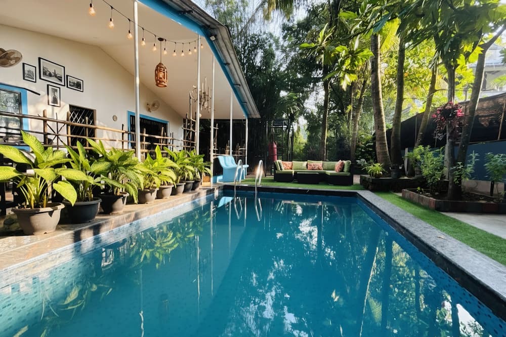 The Plix Villa