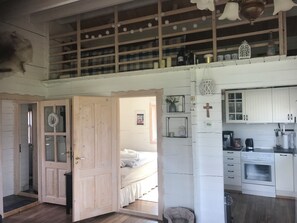 1 bedroom, WiFi - Peaceful 1-bedroom cottage in Hvalfjarðarsveit by the Lake (Hvalfjarðarsveit)