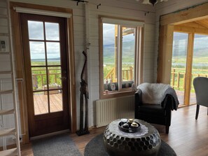 Interior - Peaceful 1-bedroom cottage in Hvalfjarðarsveit by the Lake (Hvalfjarðarsveit)