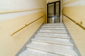 Interior - A cozy 45 square meters apartment, perfect for two people, located on the fourth floor of a building (NO elevator).The property is located in the Barriera di Milano neighborhood, north of the historic center. Convenient public transportation allows our g (Turin)