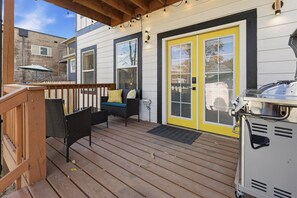 Terrace/patio - Family 4BR Retreat with Games and Fun for ALL (Indianapolis)