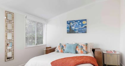 Golden Key by the Sea | Coastal Nostalgia in Henley Beach