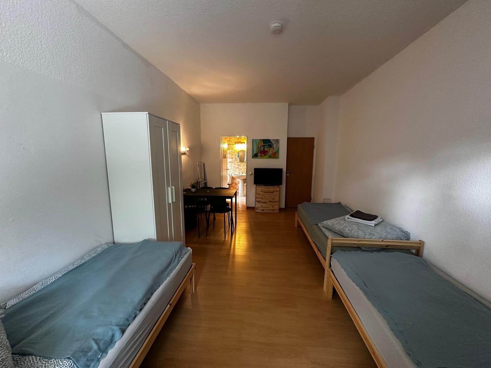 Standardværelse til 3 personer - udsigt til have | Gratis Wi-Fi