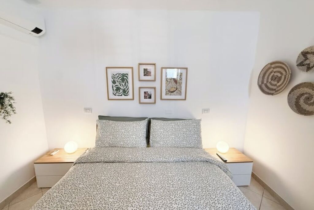 2 Schlafzimmer, Zimmersafe, Schreibtisch, Bügeleisen/Bügelbrett