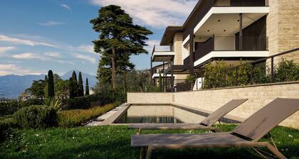 SalvatoreHomes - Torri del Benaco