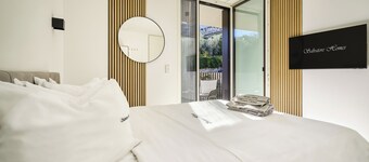 SalvatoreHomes - Torri del Benaco