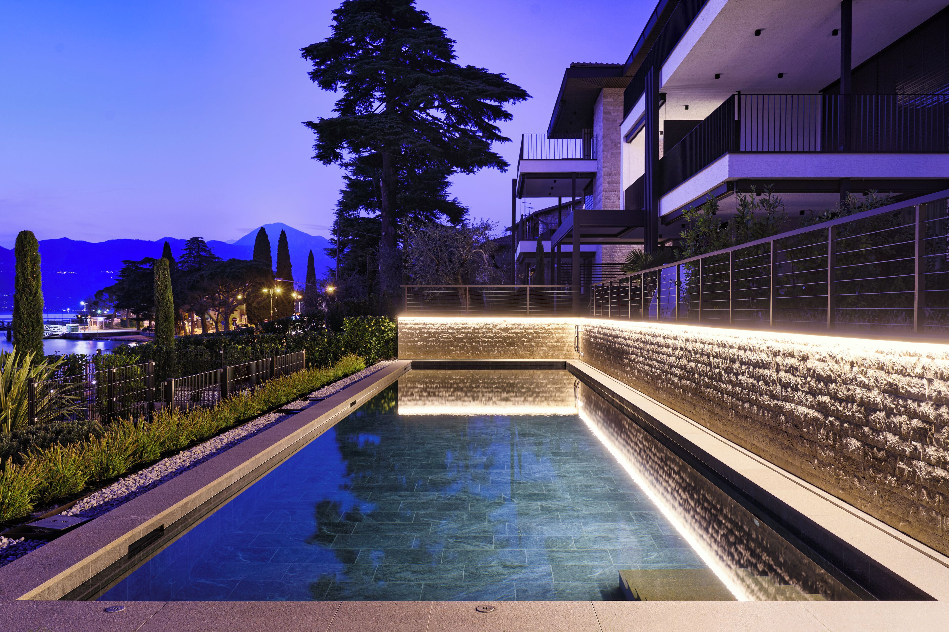 Seasonal outdoor pool, pool loungers