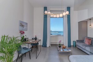 Smart TV - Alta Marea Apulia sea view (Bari)