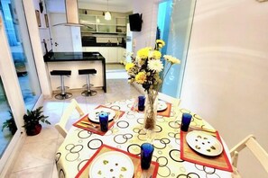 Dining - CENTRAL APARTMENT (La Plata)