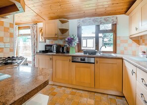 Refrigerador, horno, parrilla de estufa y tostadora 