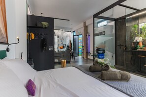 1 slaapkamer, een strijkplank/strijkijzer, wifi, beddengoed