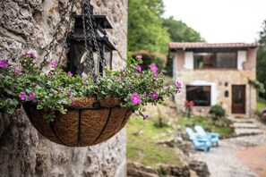 Exterior - Santuario Kunturi (Llanes)