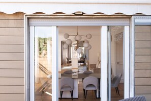 Outdoor dining - Luxurious Penthouse with Terrace in the heart of Milan (Milano)