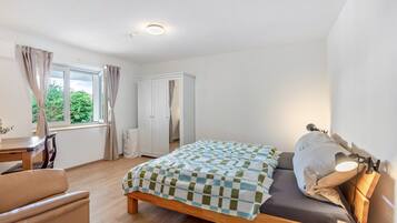 1 Schlafzimmer, WLAN, Bettwäsche
